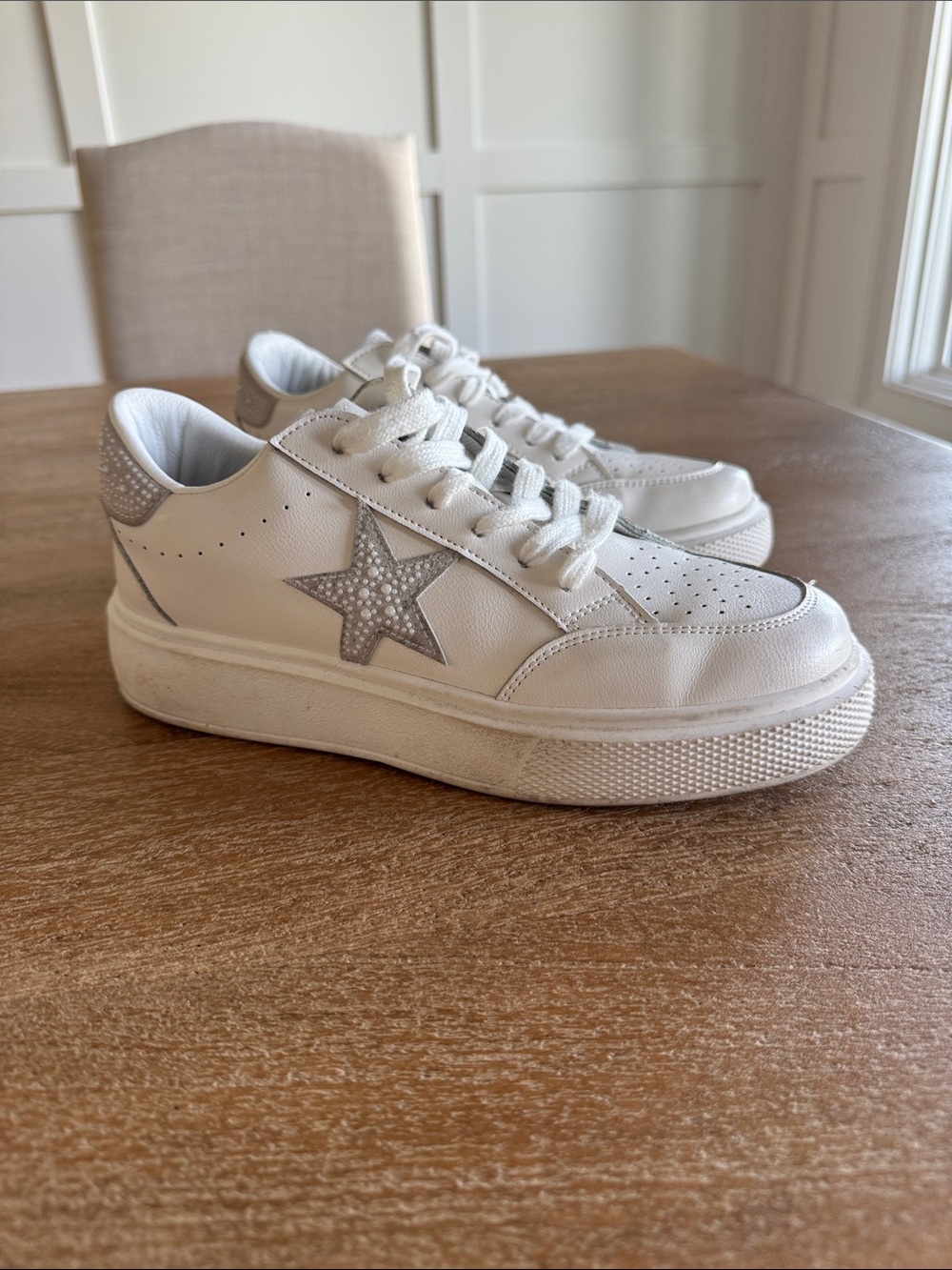 Vintage Havana wedding white pearl women’s shoe size 8.5